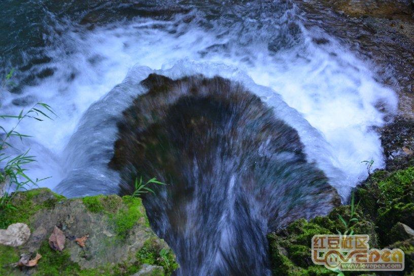 隔夜要闻:道指今年第七次创历史新高 IMF上调今年全球增长预期 苹果股价跌近1.2%